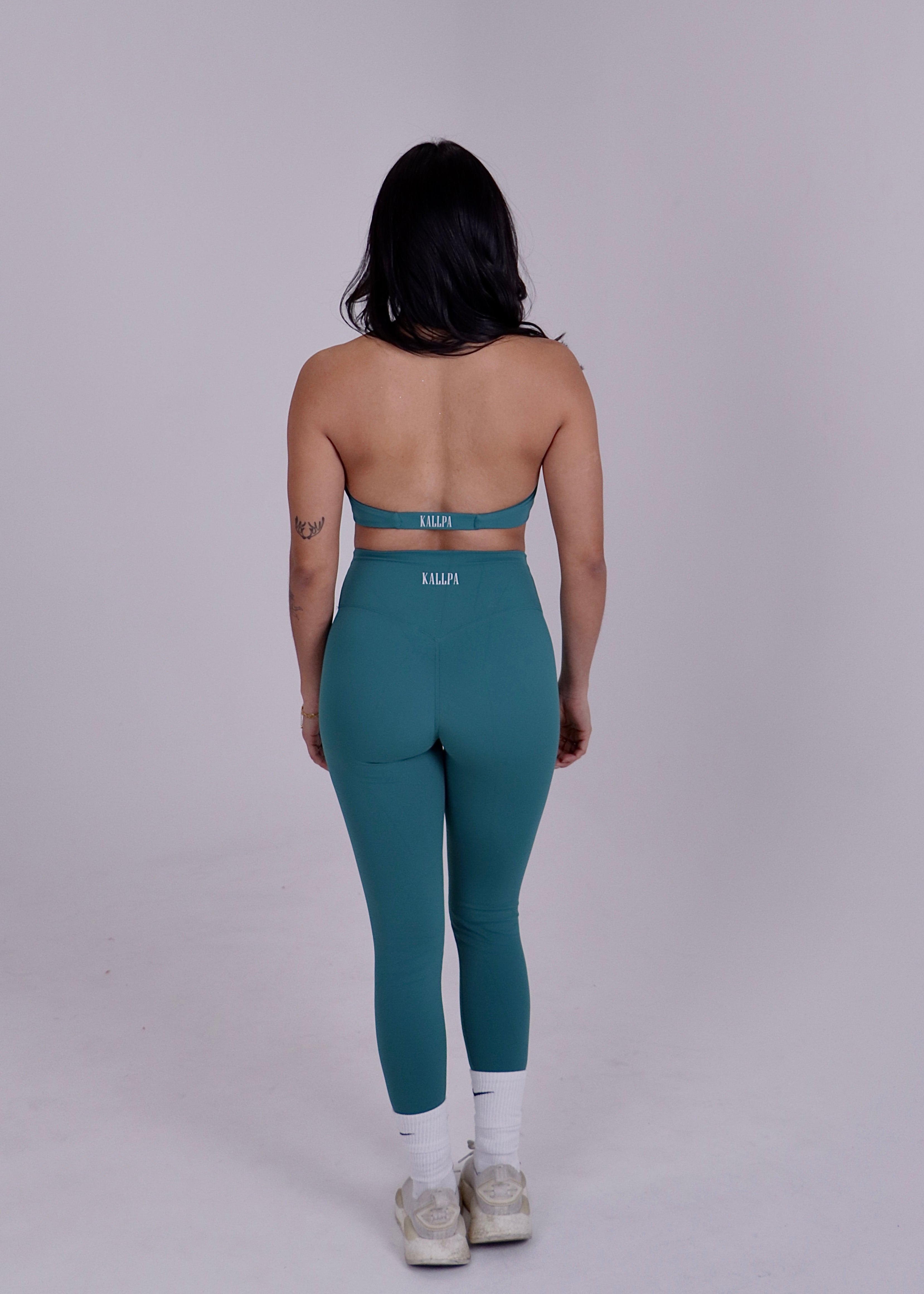 Suerte Twist Halter Bra Emerald Green